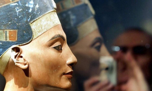 Νεφερτίτη: Έρευνες για τον τάφο της διασημότερης βασίλισσας της αρχαίας Αιγύπτου (photos)