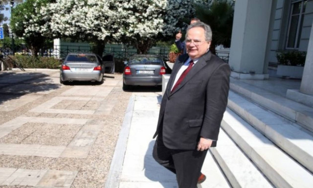 Κοτζιάς - Σινιρλίογλου για την αντιμετώπιση του προσφυγικού