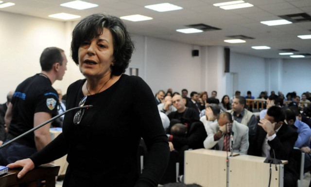 Μητέρα Παύλου Φύσσα: Η Χρυσή Αυγή εκπαιδεύει δολοφόνους