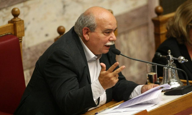 Xώρους για γραφεία στη Βουλή αναζητεί ο Βούτσης