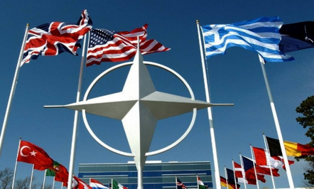 ΝΑΤΟ: Εκτακτη σύνοδος για τις ρωσικές αεροπορικές επιδρομές στη Συρία