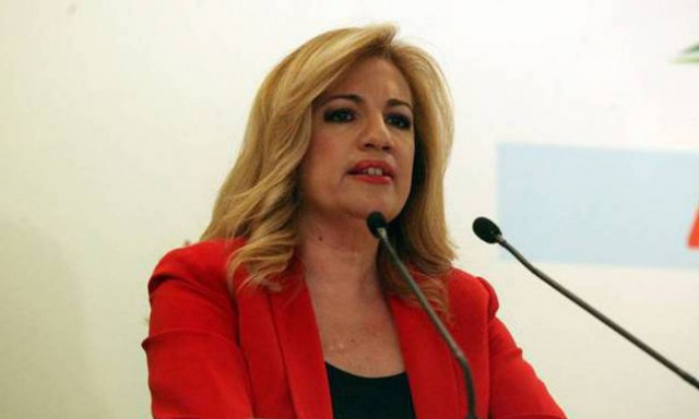 Γεννηματά: Ο πρωθυπουργός βολεύεται με μια εικονική πραγματικότητα