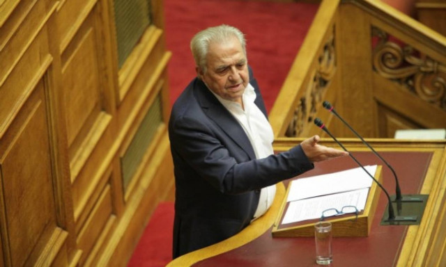 Φλαμπουράρης: Ούτε είμαστε, ούτε θα γίνουμε συνέχεια των κυβερνήσεων του δικομματισμού (vid)