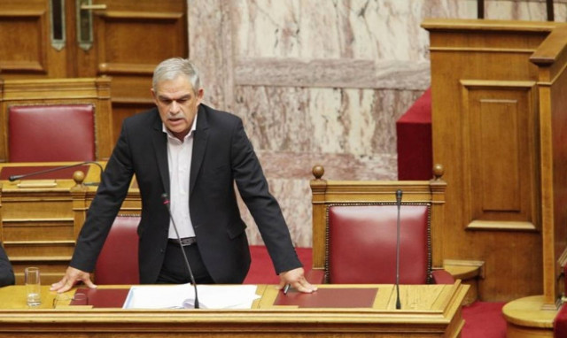 Προγραμματικές δηλώσεις - Τόσκας: Θα μειωθούν οι αστυνομικοί που είναι στη φύλαξη VIP προσώπων