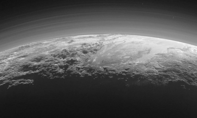 Η NASA θα κάνει σήμερα μια συγκλονιστική αποκάλυψη για τον Πλούτωνα