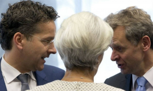 Τελεσίγραφο Τόμσεν σε Ντάισελμπλουμ: Προχωρήστε σε ελάφρυνση του ελληνικού χρέους