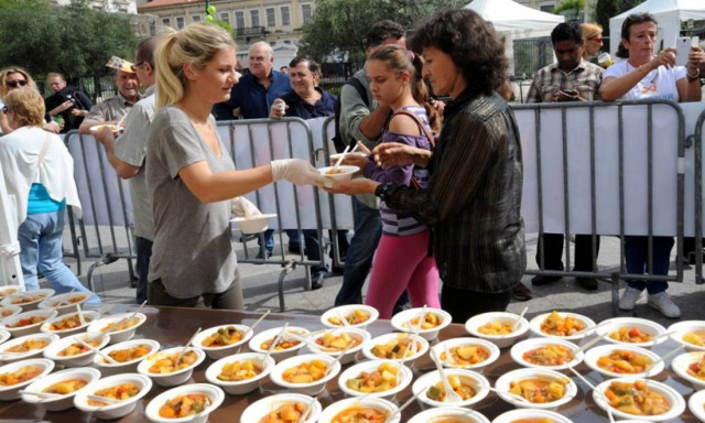 5.000 μερίδες μπριάμ στην πλατεία Κοτζιά! (photos)