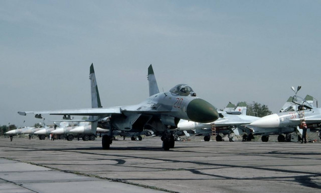 Το Λονδίνο διαψεύδει ότι δόθηκε άδεια σε Βρετανούς πιλότους να καταρρίπτουν ρωσικά μαχητικά