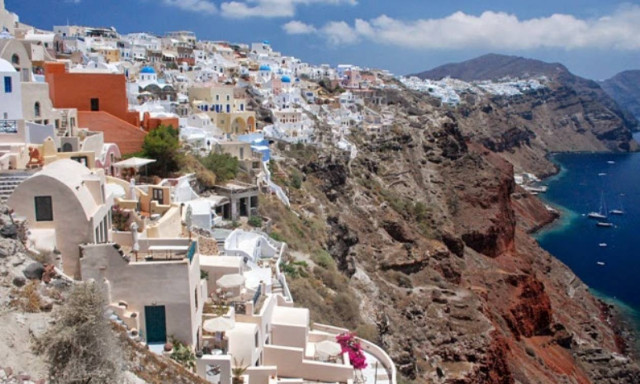 Κατάργηση μειωμένου ΦΠΑ στα νησιά: Πού ισχύει το 23% και πού το 16%