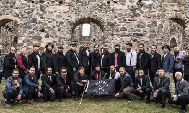 Σουηδία: Αστυνομικοί μπέρδεψαν σύλλογο γενειοφόρων με το Ισλαμικό Κράτος (video)