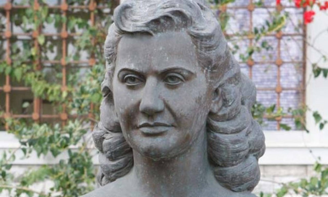 Βόλος: Έκλεψαν την προτομή της Σοφίας Βέμπο από το Δημαρχείο