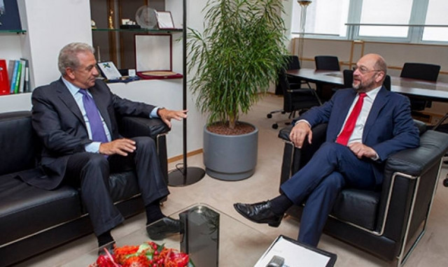 Σουλτς και Αβραμόπουλος θα επισκεφθούν την Μυτιλήνη την Παρασκευή (16/10)