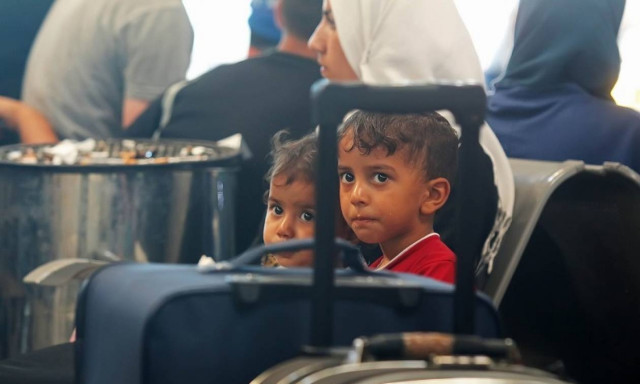 Φεύγουν για Λουξεμβούργο οι πρώτοι Σύροι πρόσφυγες