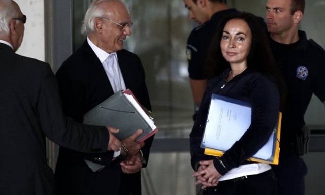 Ελεύθερη η Βίκυ Σταμάτη - Τα capital controls τής... χάρισαν την ελευθερία!