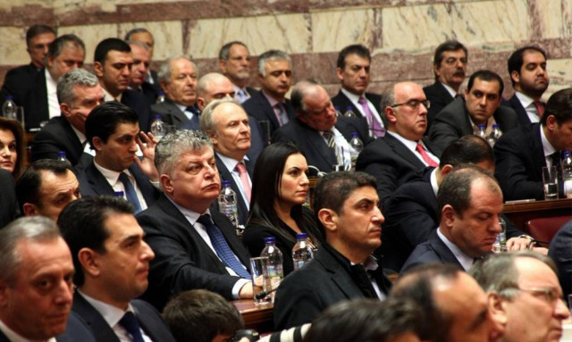 Αίτημα για ονομαστική ψηφοφορία στα άρθρα 1, 5, 13 και 21 του πολυνομοσχεδίου κατέθεσε η ΝΔ