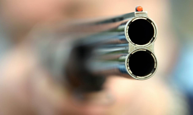 Τρόμος στο Χαϊδάρι – Ένοπλος εισέβαλε σε ξενοδοχείο