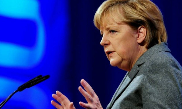Η Μέρκελ προασπίζεται την ιδέα των «περιοχών τράνζιτ»