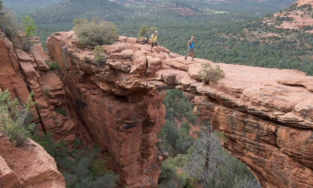 Aυτές είναι οι πιο τρομακτικές γέφυρες στον κόσμο (photos)