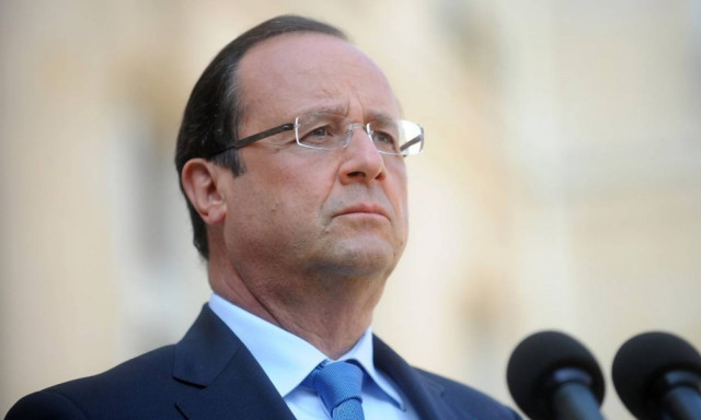 Διπλωματική αναστάτωση με την όμορφη Ελληνίδα αστυνομικό που θα γινόταν «σκιά» του Ολάντ