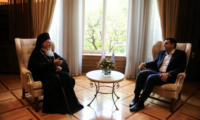 Πατριάρχης σε Τσίπρα: Μόνο μέσω του διαλόγου γεφυρώνονται οι διαφορές (pics)