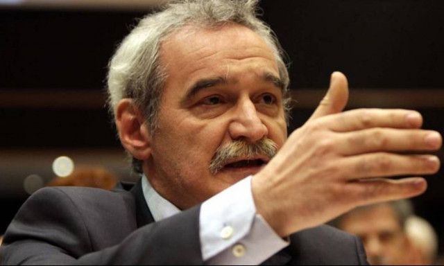 Παρέμβαση Χουντή στη διαμάχη ΔΝΤ-Κομισιόν για τη βιωσιμότητα του ελληνικού χρέους