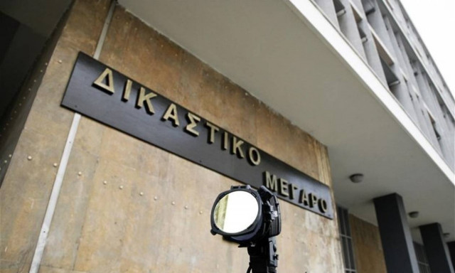 Θεσσαλονίκη: Καταδικάστηκε εκπαιδευτικός για ασελγείς πράξεις σε μαθήτριες