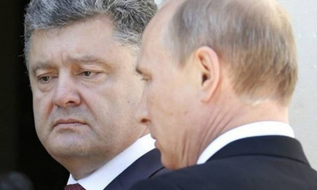 Τηλεοπτική χειραψία Πούτιν-Ποροσένκο λογοκρίνει το Κίεβο