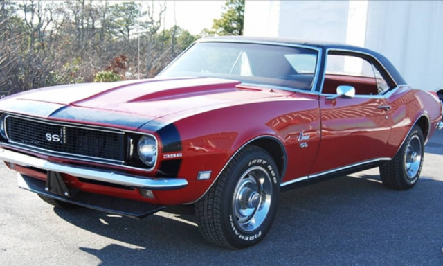 Βρήκε το κλεμμένο του αυτοκίνητο 32 χρόνια μετά...