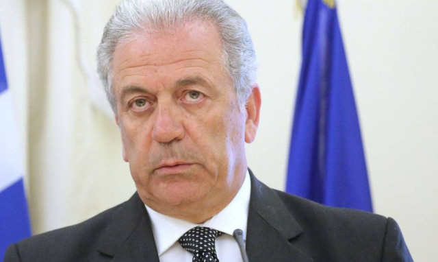 Αβραμόπουλος: Συνάντηση με δημάρχους της Ελλάδας στις Βρυξέλλες