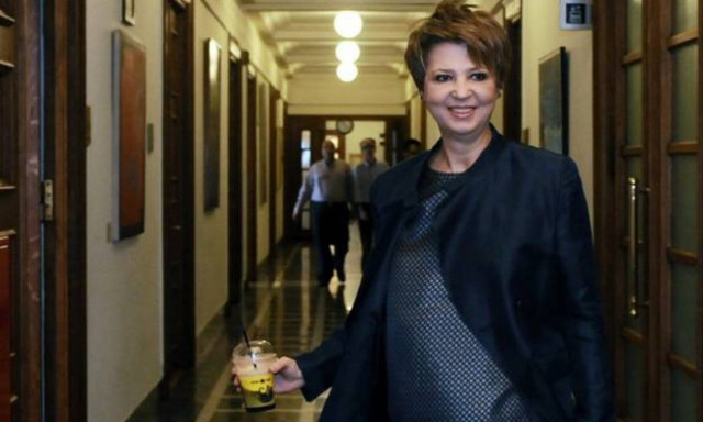 Γεροβασίλη για τηλεοπτικές άδειες: Θέλουμε να αποκαταστήσουμε τη διαφάνεια