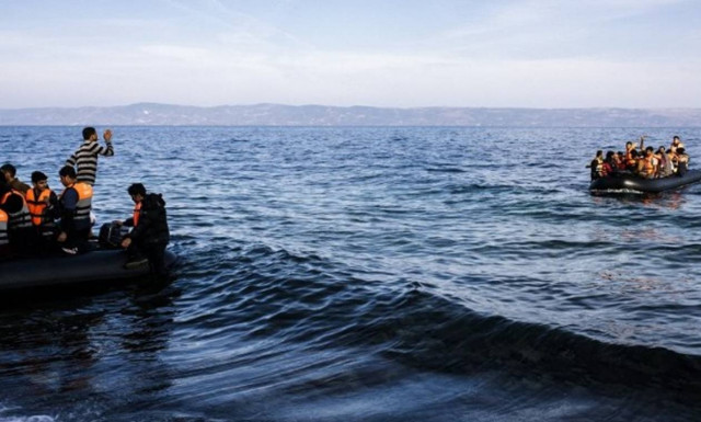 Η ελληνική αντιπροσωπεία καταψήφισε το προσχέδιο για το μεταναστευτικό στο συνέδριο του ΕΛΚ