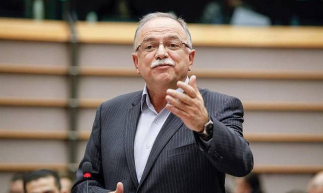 Παπαδημούλης προς υπουργούς: Κόψτε τις περιττές τηλεοπτικές εμφανίσεις