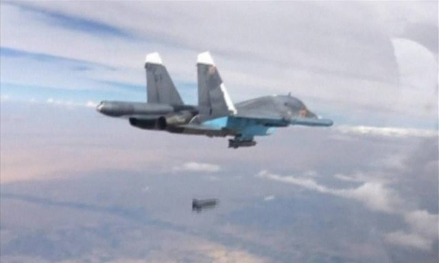 Τέσσερις νεκροί από βομβαρδισμούς στην πρωτεύουσα του Ισλαμικού Κράτους