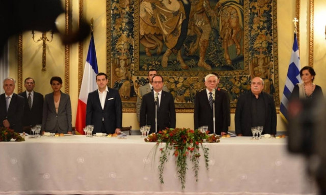 Παυλόπουλος σε Ολάντ: Διορθώστε τα λάθη του χρέους και της λιτότητας (photos)