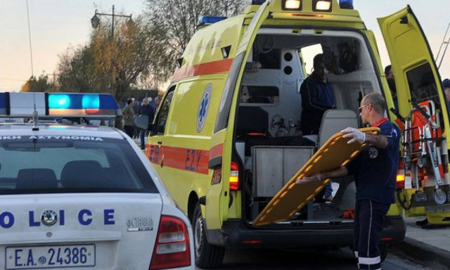 Τροχαίο με εγκλωβισμό στη Μαλεσίνα: Νταλίκα συγκρούστηκε με ΙΧ στο οποίο επέβαινε οικογένεια