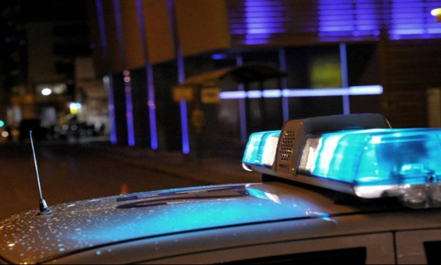 Τους «τσάκωσαν» με κλεμμένο πολυτελές αυτοκίνητο