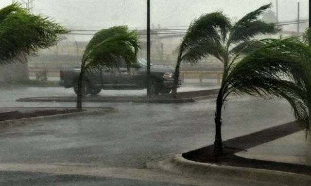 Μεξικό: Εξασθένησε σε καταιγίδα ο τυφώνας Πατρίσια