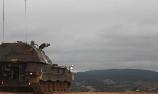 Εκπαίδευση οπλιτών του ΚΑΤΑΡ (pics)