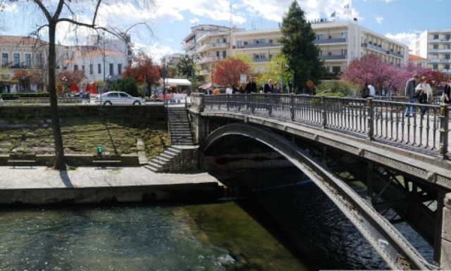 Μπερδεύτηκαν οι κάτοικοι στα Τρίκαλα… δεν ήξεραν τι εποχή έχουν (photo)