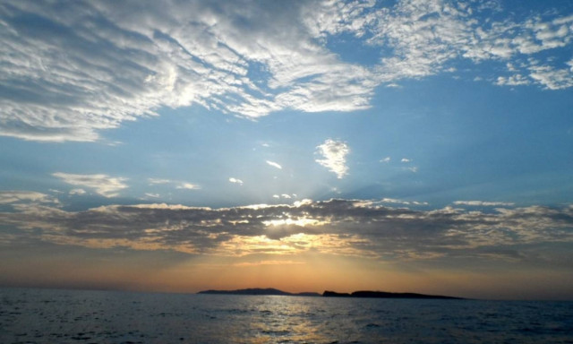 Αίθριος με λίγα σύννεφα και... πολλά μποφόρ ο καιρός της Δευτέρας (pics)