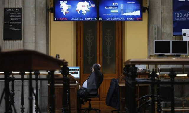 Σε χαμηλό ισπανικά - ιταλικά ομόλογα, οι επενδυτές περιμένουν νέα μέτρα στήριξης από την ΕΚΤ