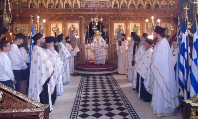 Την 28η Οκτωβρίου τίμησαν στην Καλαμπάκα (pics)