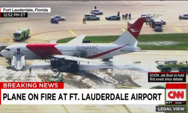 ΗΠΑ: Φωτιά σε αεροσκάφος της Dynamic Airways σε αεροδρόμιο της Φλόριντας (videos)