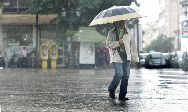 Καιρός: Πού θα βρέξει την Παρασκευή (30/10) - Αναλυτική πρόγνωση