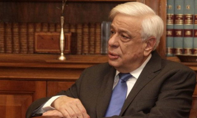 Η συνάντηση του Παυλόπουλου με τον σμηναγό που συγκίνησε την Ελλάδα (photo)