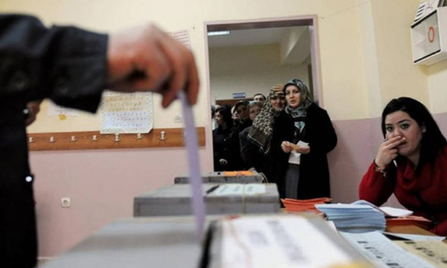 Μεγάλο νικητή τον Ερντογάν δείχνουν οι κάλπες στην Τουρκία