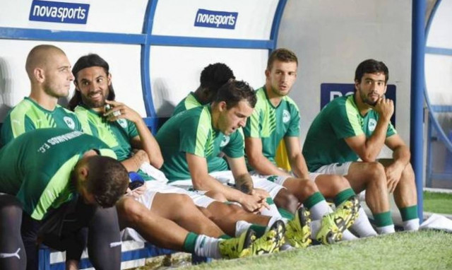 Ποιος θα κάτσει στον πάγκο στο Περιστέρι;