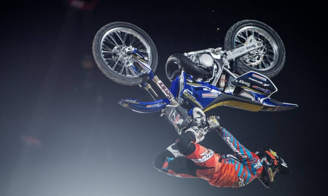 Red Bull X-Fighters Abu Dhabi: Νικητής ο Clinton Moore (Photos)