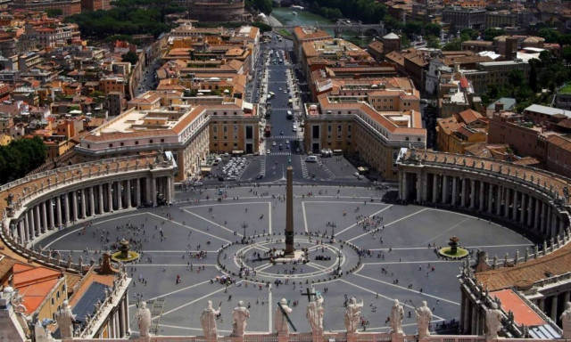 Σκάνδαλο στο Βατικανό: Ισπανός ιερέας διέρρεε εμπιστευτικά έγγραφα