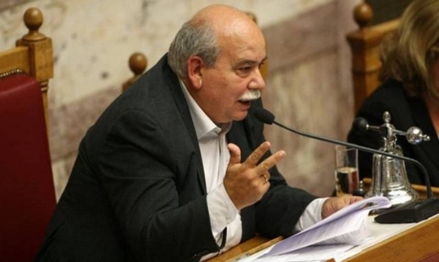 Βούτσης: Αρρωστημένοι εγκέφαλοι αυτοί που τα ζητούν όλα μου είπε ο Σουλτς